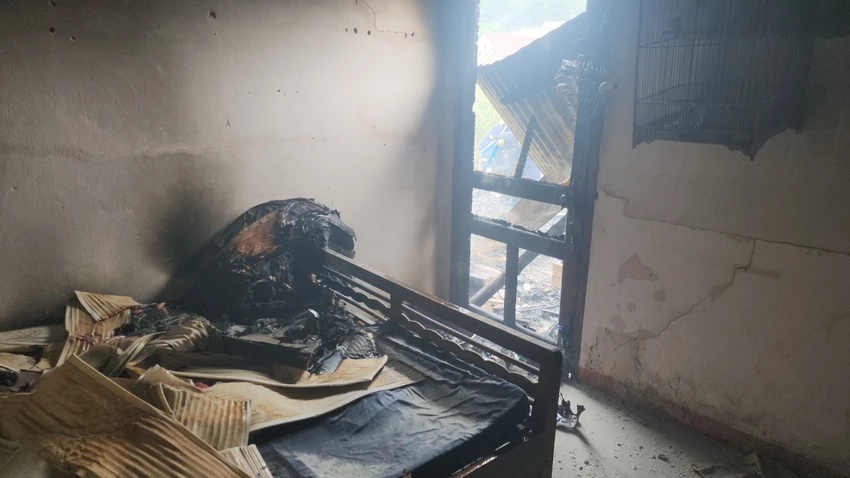 Hiện trường tang thương vụ cháy khiến 3 anh em tử vong ở Đà Lạt: Các cháu về thăm bà ngoại dịp hè - Ảnh 7.
