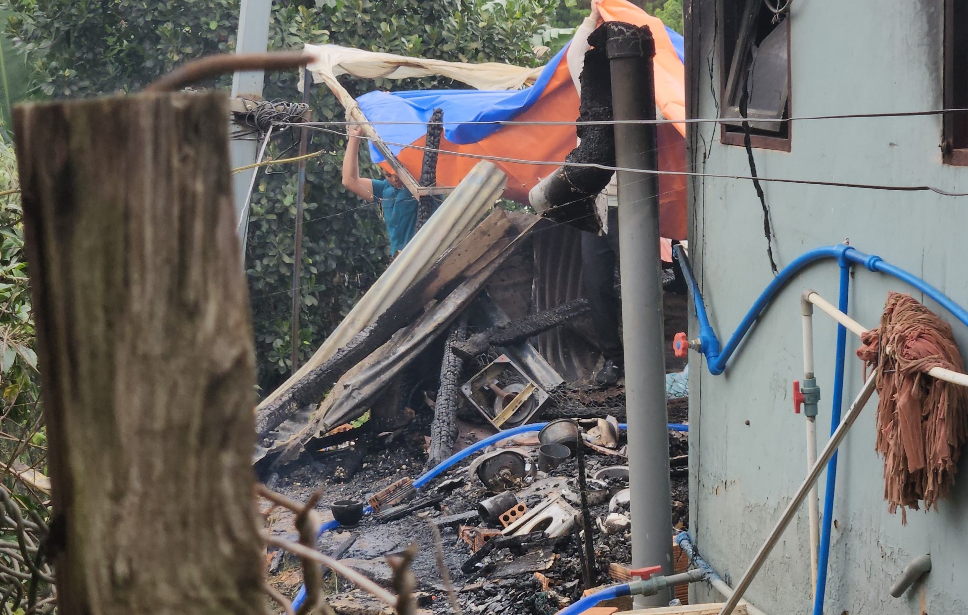 Vụ hỏa hoạn khiến 3 cháu bé tử vong ở Đà Lạt: Nghi do quên tắt bếp gas- Ảnh 1.