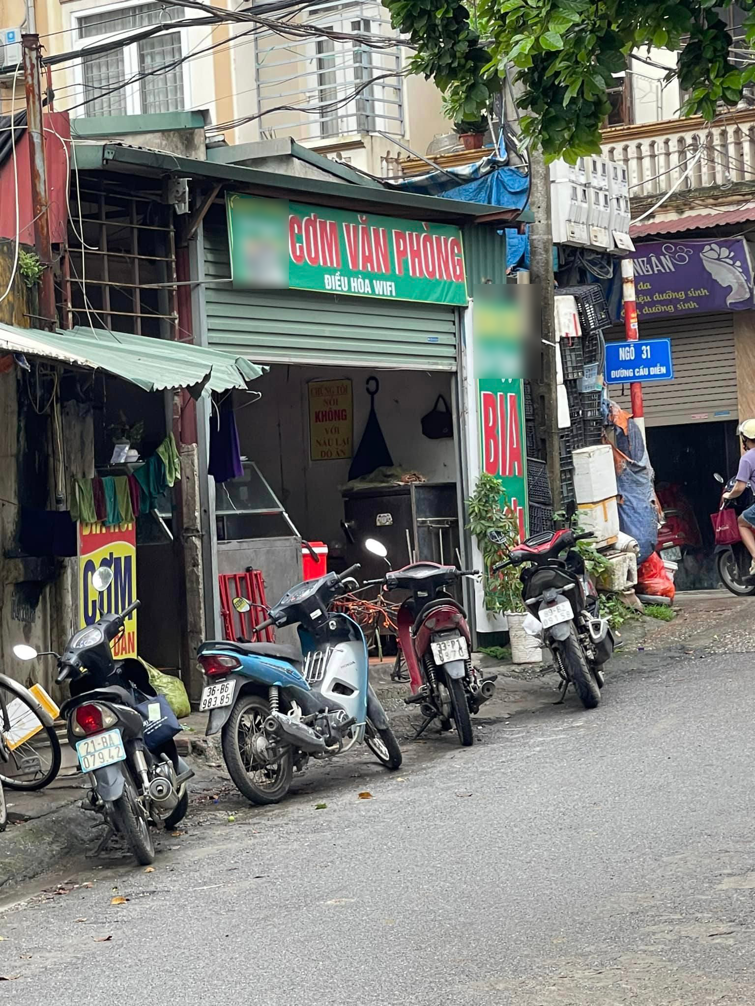 Quán cơm ở Hà Nội bị tố &quot;quỵt&quot; 20 triệu tiền lương của mẹ đơn thân: UBND phường xuống tận nơi kiểm tra- Ảnh 2.