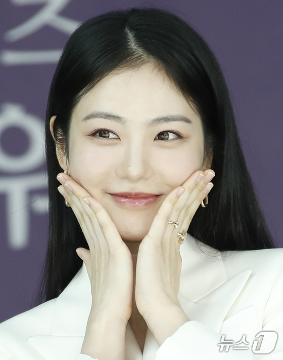 Song Hye Kyo - Suzy đọ sắc trong khung hình gấp đôi visual, lấn át cả dàn sao đình đám trong sự kiện khủng - Ảnh 26.