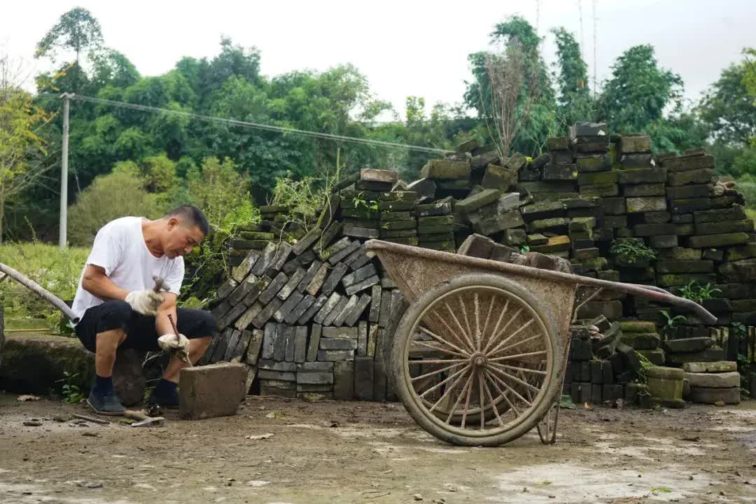 Rời bỏ thành phố lớn, gia đình 3 người về quê xây dựng thiên đường sinh thái biệt lập- Ảnh 21.