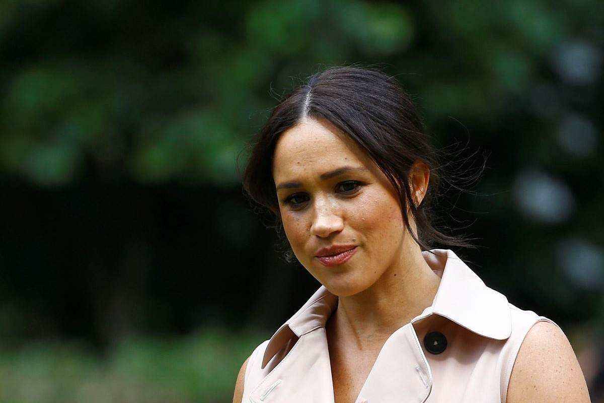 Giấc mơ trở thành &quot;Vương phi Diana mới&quot; của Meghan và nỗi thất vọng vì luôn &quot;lép vế&quot; trước 2 người phụ nữ- Ảnh 1.