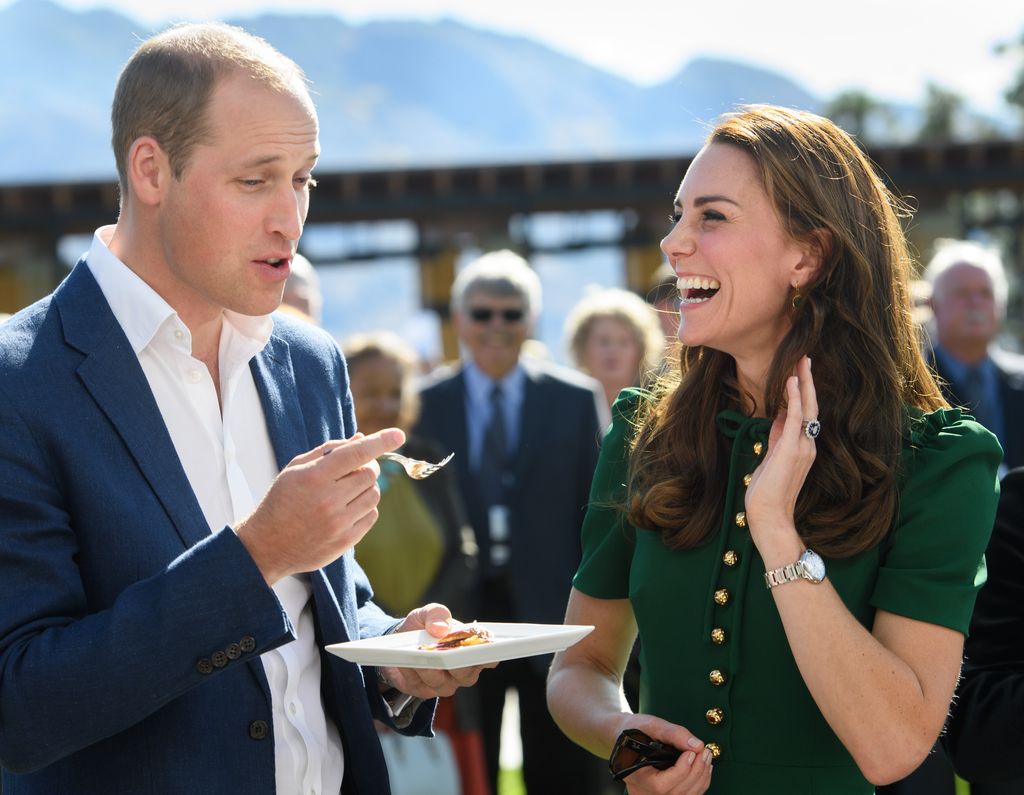 Đầu bếp hoàng gia tiết lộ khẩu vị của anh em William và Harry, hóa ra hoàng tử cũng thích những món ăn đời thường- Ảnh 3.