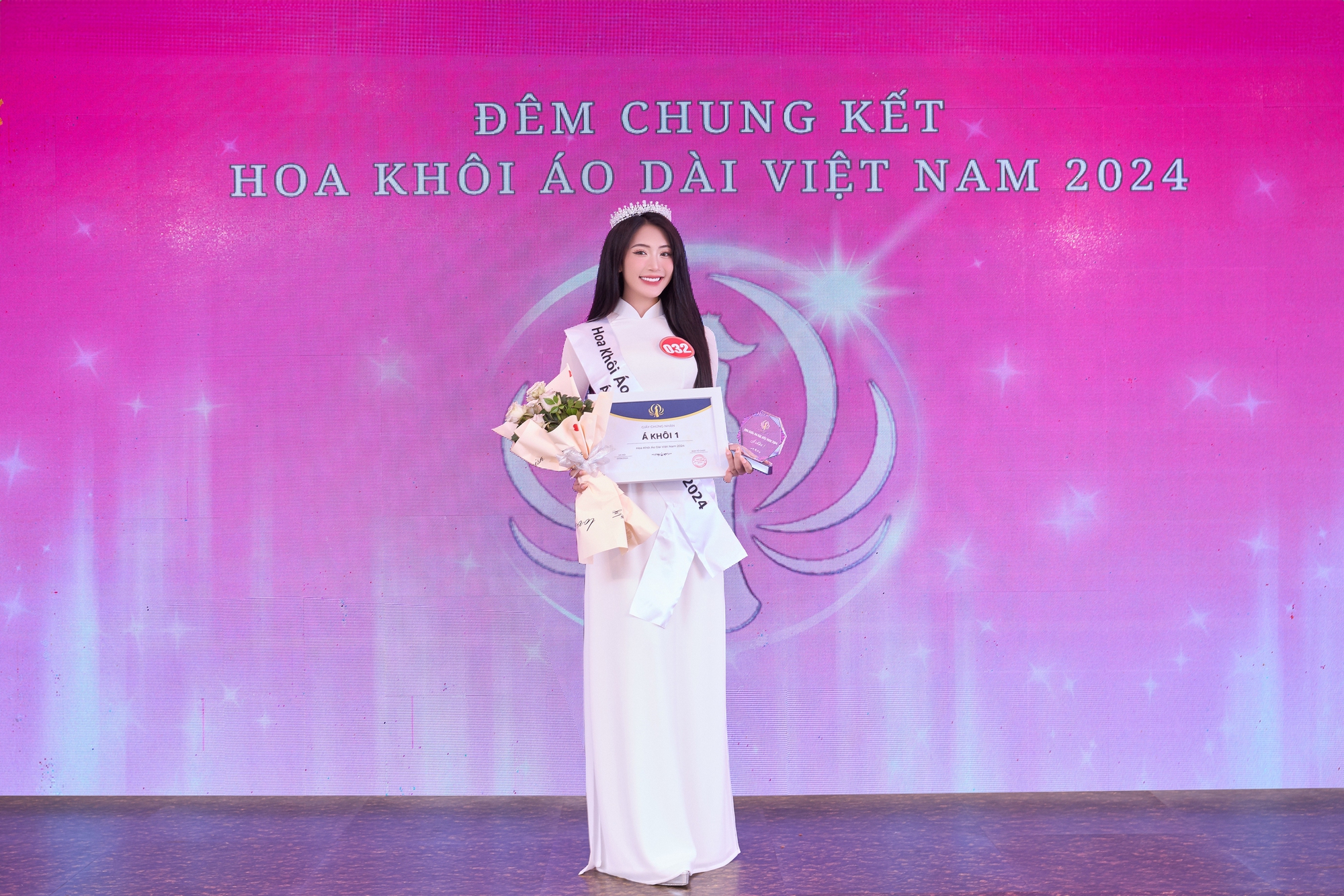 Nhan sắc xinh đẹp của Á khôi Áo dài Việt Nam 2024- Ảnh 2.