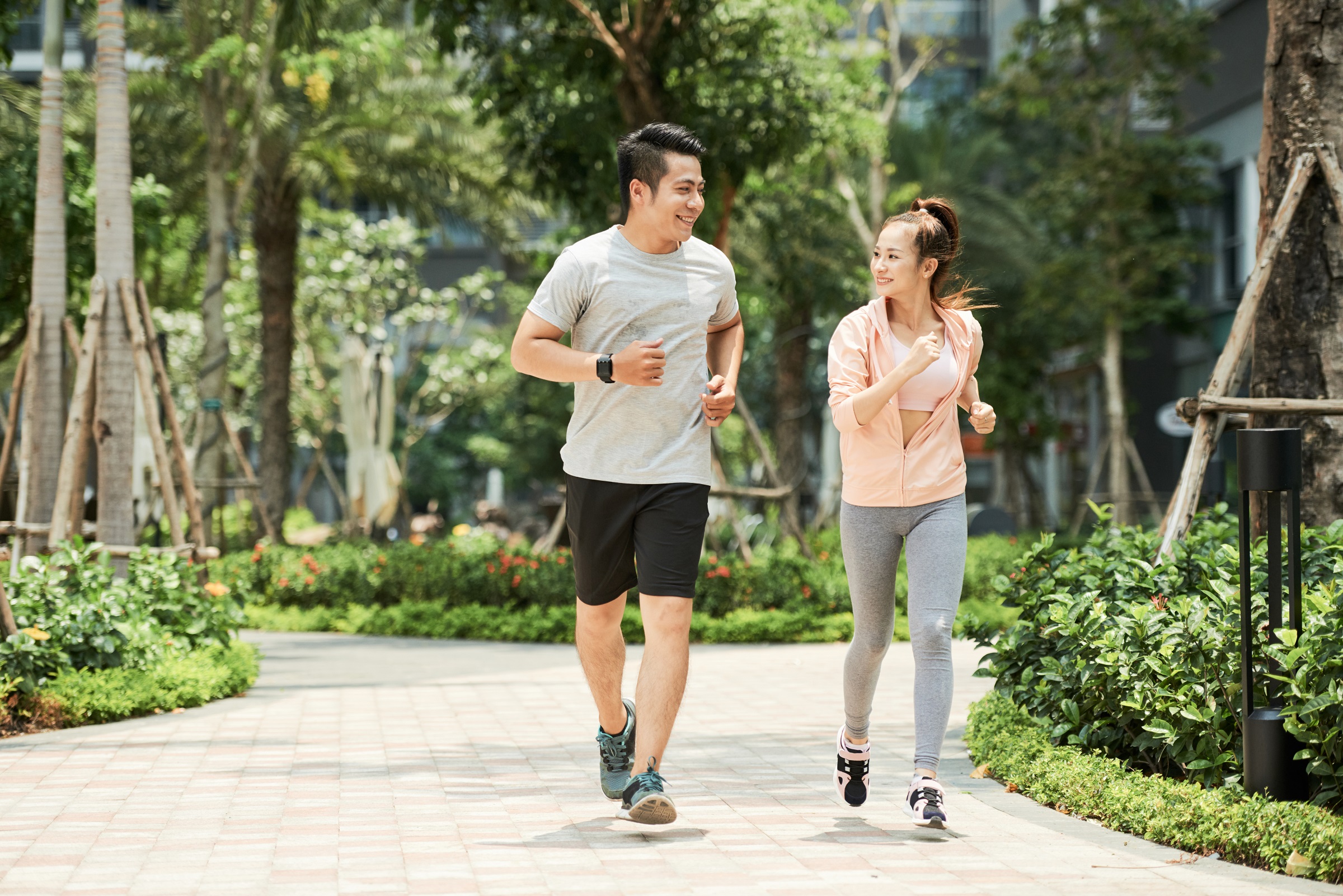 Lựa chọn trang phục thoải mái giúp quá trình tập luyện đạt hiệu quả cao hơn.