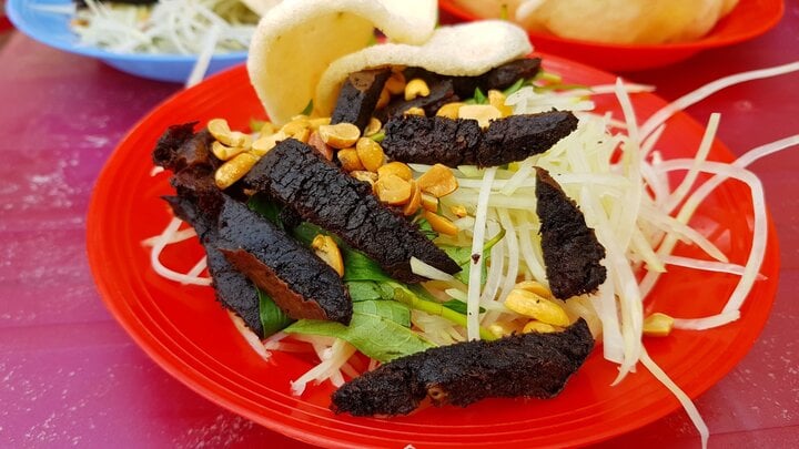 Bật mí 7 địa điểm ăn uống ở Nha Trang chỉ với 20.000 đồng - Ảnh 4.