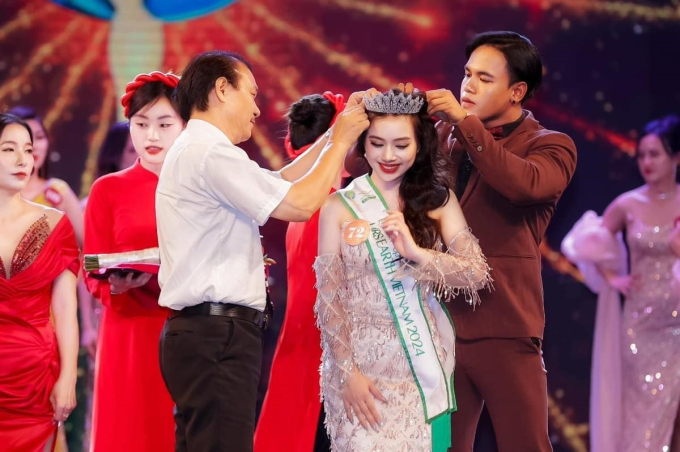 Người đẹp sinh năm 1996 đăng quang Á hậu Mrs Earth Vietnam 2024 là ai? - Ảnh 1.