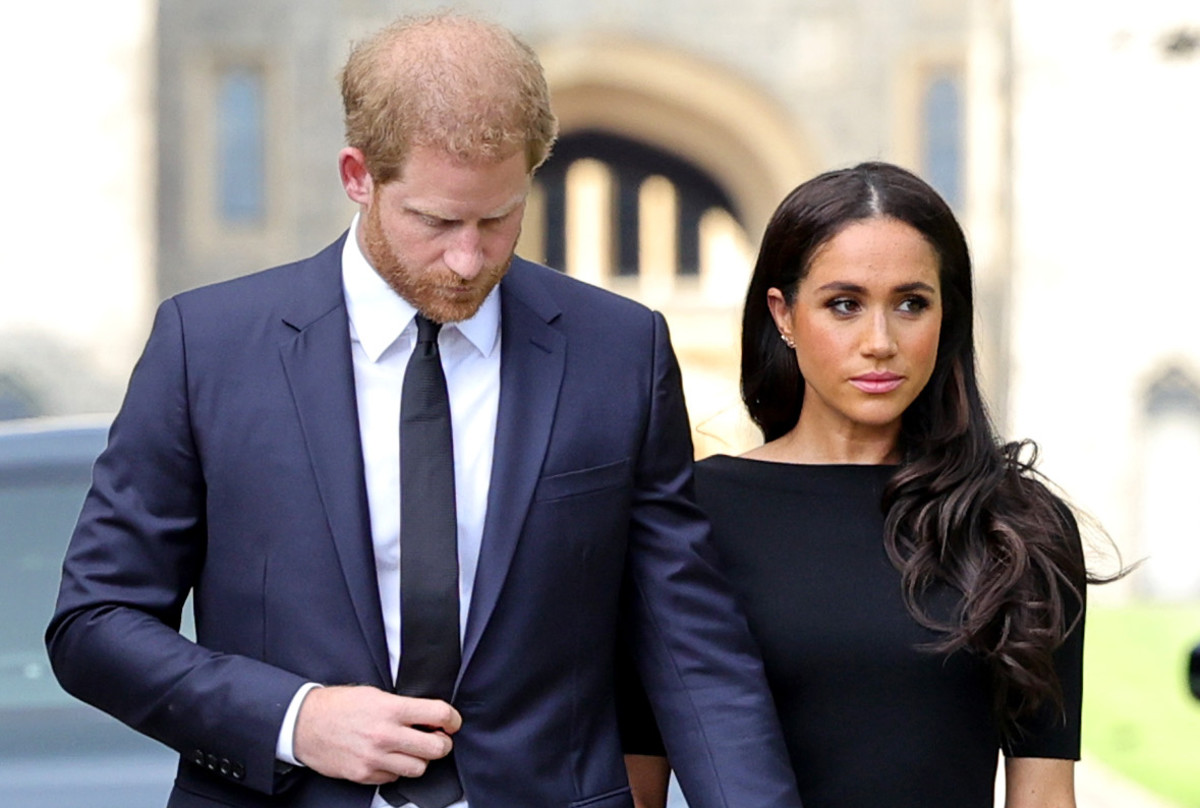 Harry - Meghan &quot;mất hút&quot; trong kế hoạch nghỉ hè thường niên của Hoàng gia Anh, Vua Charles vẫn mong gặp cháu nội- Ảnh 2.