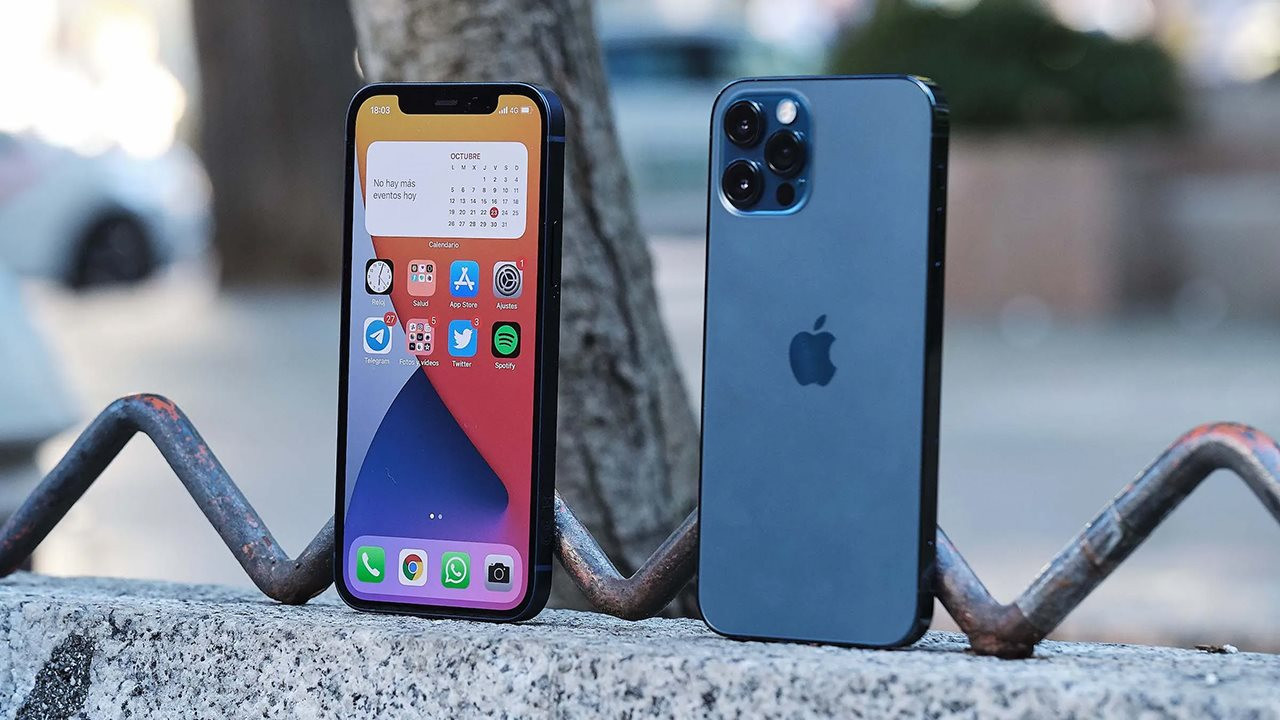 Chiếc smartphone lừng lẫy một thời bất ngờ giảm kỷ lục gần 16 triệu đồng, rẻ chưa từng có trong lịch sử- Ảnh 2. Chiếc smartphone lừng lẫy một thời bất ngờ giảm kỷ lục gần 16 triệu đồng, rẻ chưa từng có trong lịch sử- Ảnh 2.