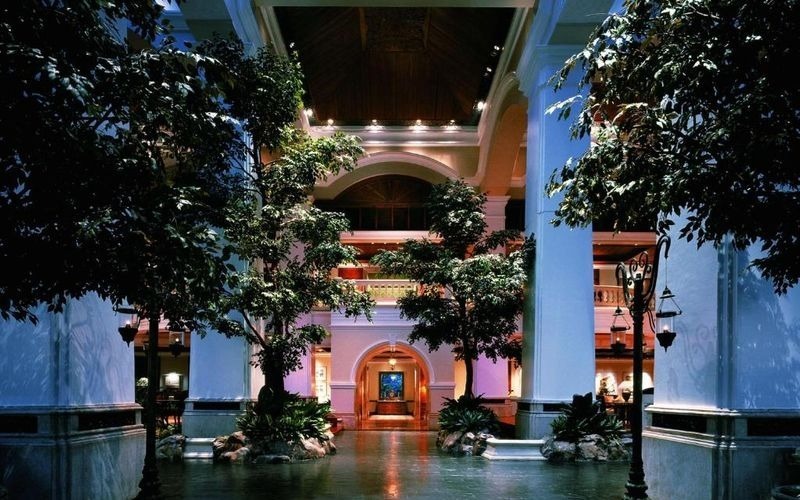 Bên trong khách sạn Grand Hyatt Erawan - nơi xảy ra vụ 6 người Việt tử vong - Ảnh 2.