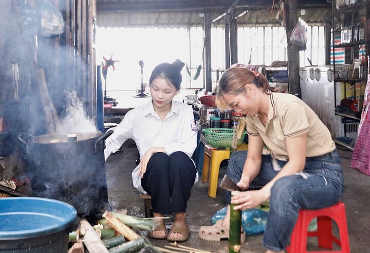 Nữ sinh bán hàng trên đèo Đá Trắng đạt 3 điểm 10 thi tốt nghiệp THPT - Ảnh 3.