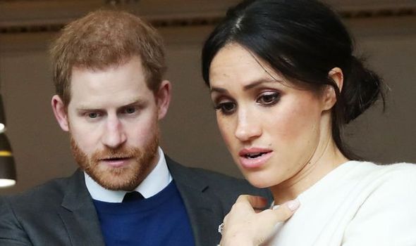 Harry and Meghan are in a "dilemma", every step they take is full of ups and downs - Photo 1.