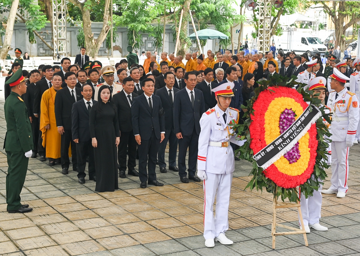 Cập nhật: Lễ viếng Tổng Bí thư Nguyễn Phú Trọng - Ảnh 13.