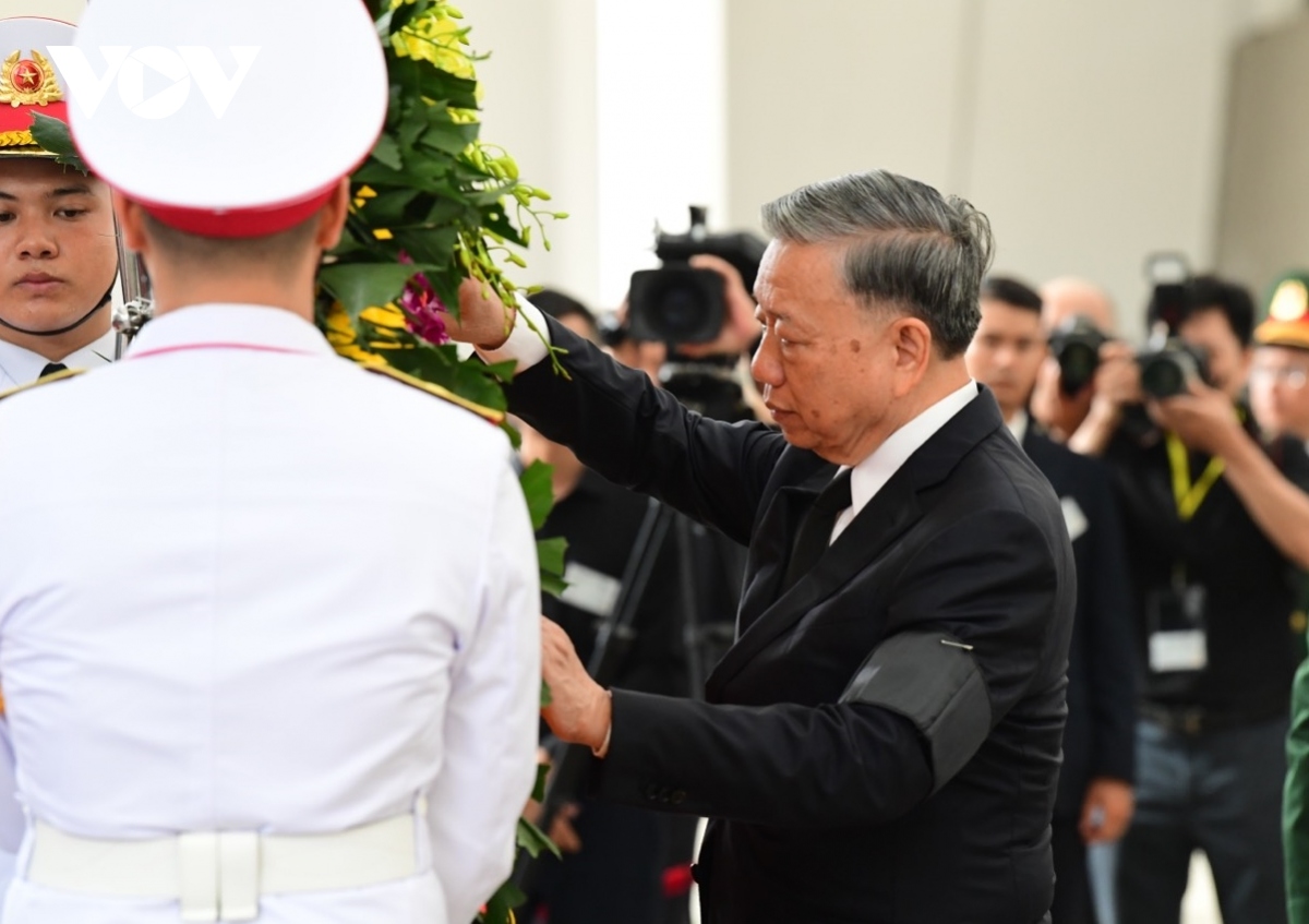 Trực tiếp: Lễ viếng Tổng Bí thư Nguyễn Phú Trọng - Ảnh 3.