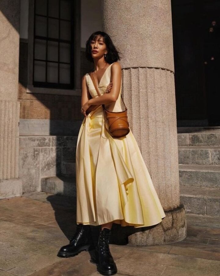 Tuyệt chi&ecirc;u phối đồ cho chị em da ngăm - Ảnh 6.