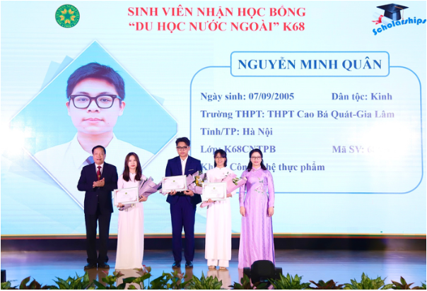 Gần 30 tỷ đồng học bổng chào đón tân sinh viên K69 Học viện Nông nghiệp Việt Nam - Ảnh 2.