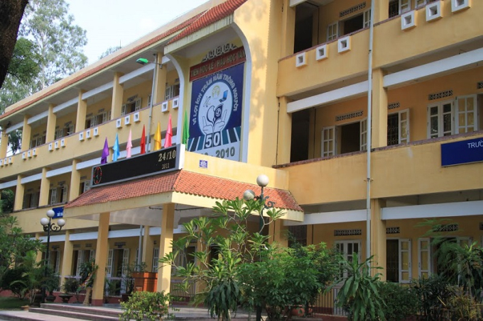Khu vực tuyển sinh là nơi tập trung nhiều trường THPT đỉnh nhất Hà Nội, có 2 trường &quot;ngạo nghễ&quot; đứng top 1 điểm chuẩn năm nay - Ảnh 2.
