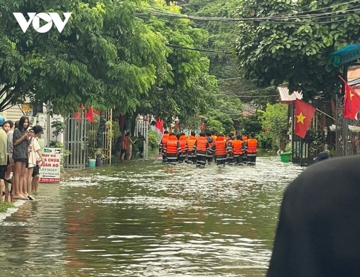 Thêm 2 người tử vong và mất tích trong mưa lũ tại Điện Biên - Ảnh 7.