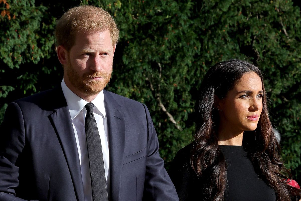 Harry và Meghan bất hòa trong chuyện hàn gắn rạn nút với gia đình hoàng gia- Ảnh 1.