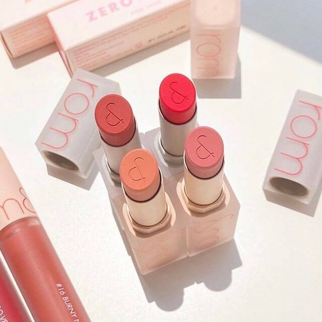 Hot deal làm đẹp sale 50% cho chị em: Mua kem chống nắng, serum chống lão hóa hợp lý lắm đây! - Ảnh 1.