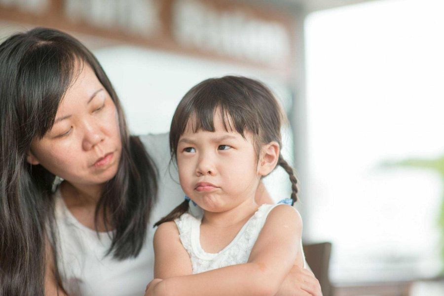 Cách hiệu quả giúp bố mẹ dạy con "cứng đầu" - Ảnh 1. Cách hiệu quả giúp bố mẹ dạy con "cứng đầu" - Ảnh 1.