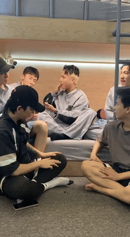 Dàn anh tài “bẹo hình bẹo dạng” vì ăn phải món chua nhất thế giới, riêng chỉ có 1 người không hề hấn gì!- Ảnh 4. Dàn anh tài “bẹo hình bẹo dạng” vì ăn phải món chua nhất thế giới, riêng chỉ có 1 người không hề hấn gì!- Ảnh 4.