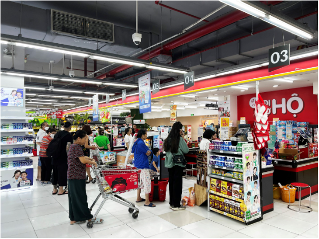 TP.HCM và các tỉnh miền Nam, miền Tây: Lần đầu tiên WinMart ra mắt chương trình Giá siêu rẻ giảm tới 50% - Ảnh 3.