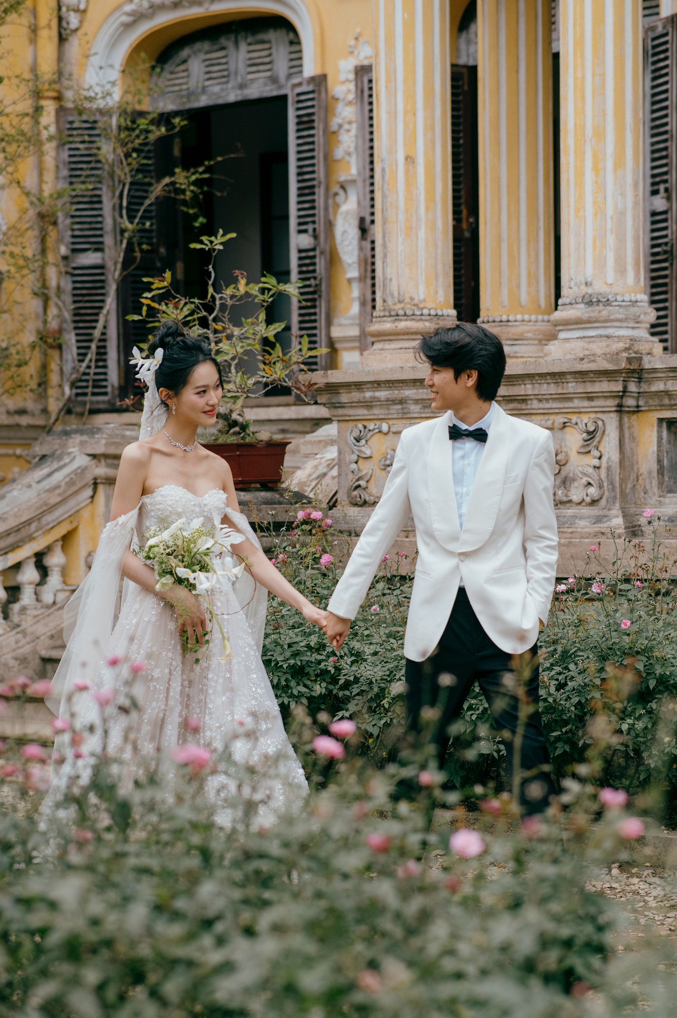 KTS điển trai kết hôn với “tiểu thư” công nghệ: Vừa gặp đã biết ngay là bạn đời- Ảnh 4. KTS điển trai kết hôn với “tiểu thư” công nghệ: Vừa gặp đã biết ngay là bạn đời- Ảnh 4.