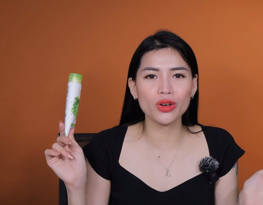 Hà Linh review 19 loại sữa rửa mặt mua ở siêu thị: Hàng Việt chất lượng cao, chê mạnh vài loại hot- Ảnh 10.