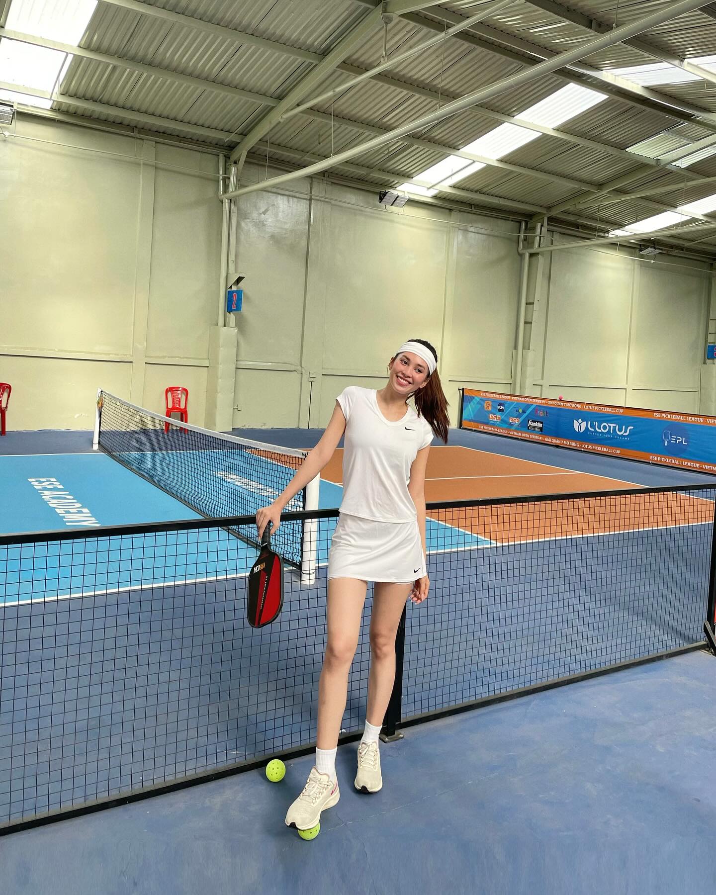 Vì sao hội sao Việt mê mệt váy siêu ngắn khi chơi Pickleball?- Ảnh 12.