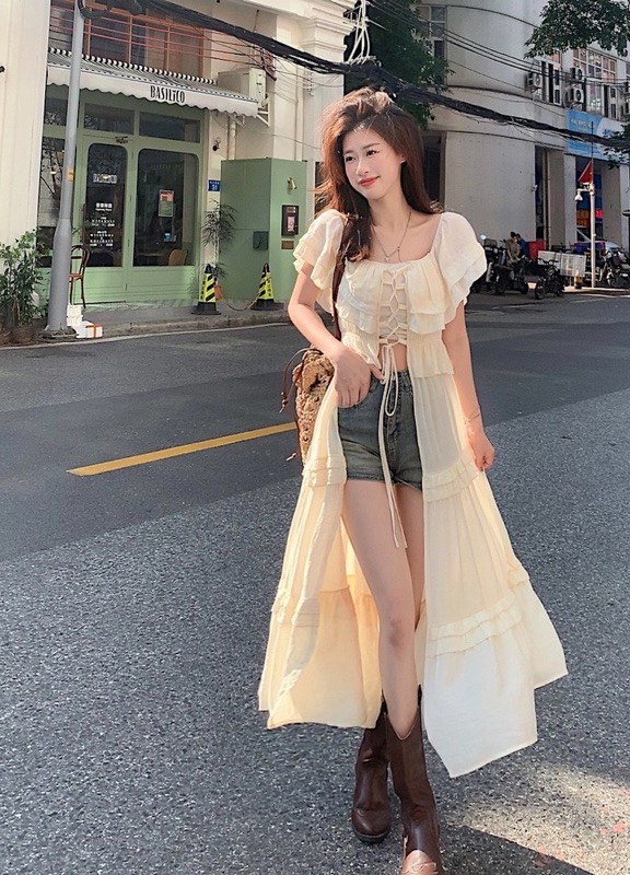 13 chiếc áo váy mặc cùng quần jeans xinh nhất Shopee, trend của Rosé 