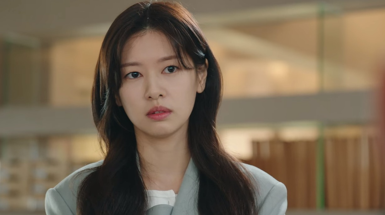 Love Next Door tập 4: Jung So Min một tay xử lý kẻ thù, còn có hành động khiến Jung Hae In &quot;lụi tim&quot;- Ảnh 3.