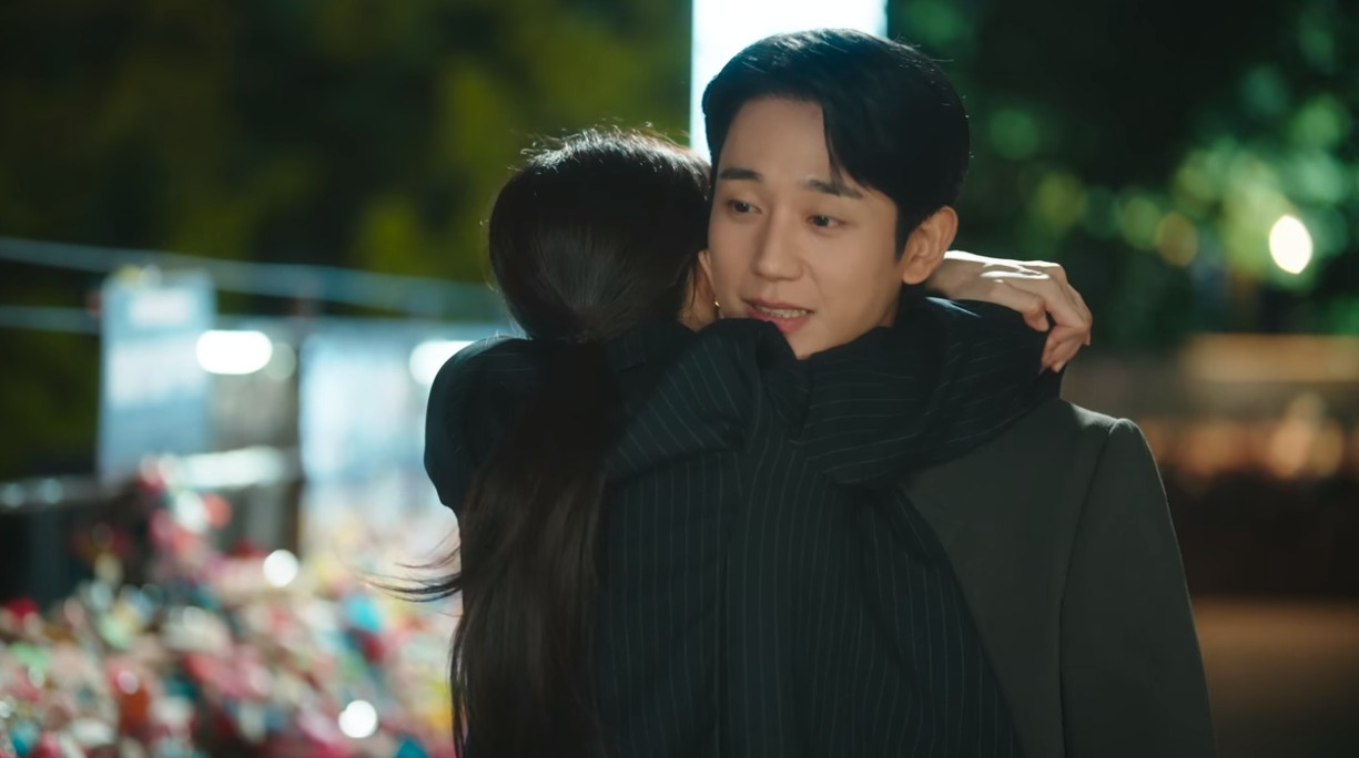 Love Next Door tập 4: Jung So Min một tay xử lý kẻ thù, còn có hành động khiến Jung Hae In &quot;lụi tim&quot;- Ảnh 6.