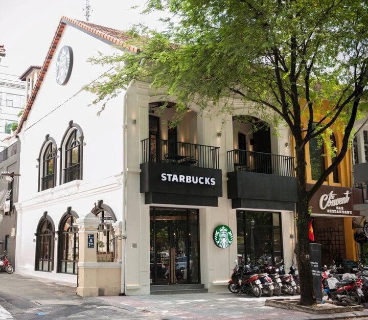 Ngoài Reserve Hàn Thuyên, Starbucks từng đóng nhiều cửa hàng ở trung tâm TP.HCM - Ảnh 1.