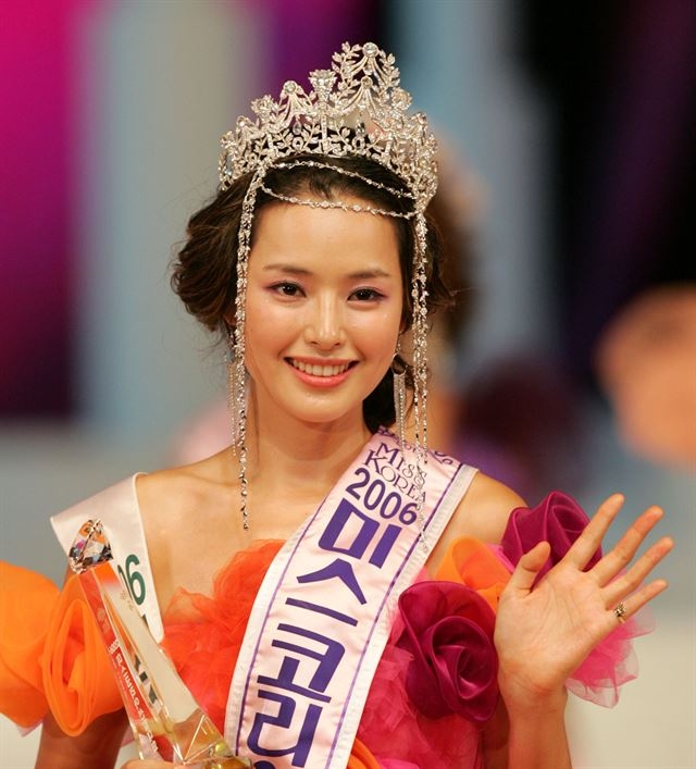 Người đẹp bị chê visual "lệch chuẩn" thành Á hậu Miss Universe, U45 sắc vóc vẫn ngỡ ngàng- Ảnh 5.