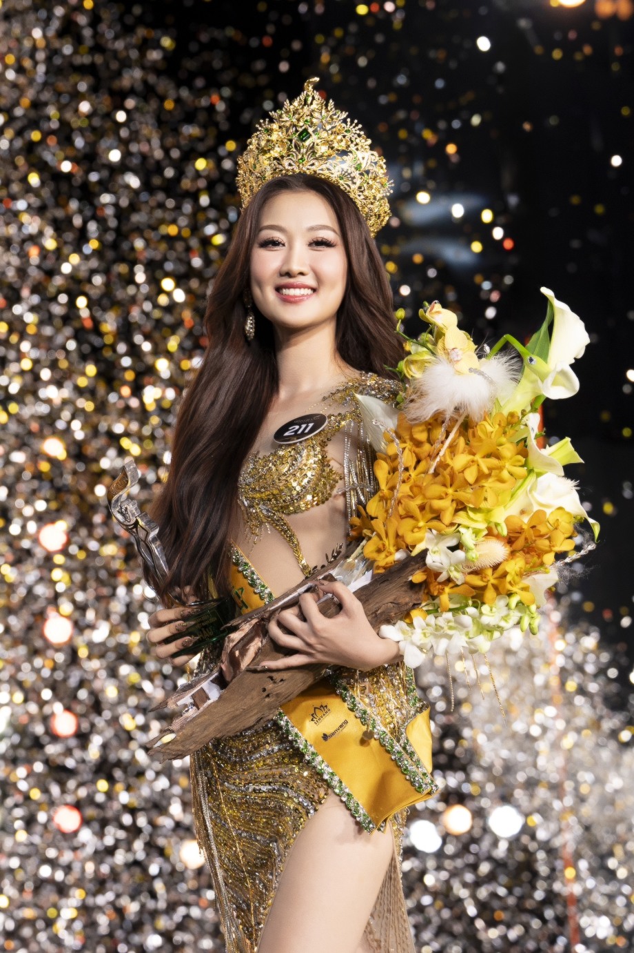 sac-voc-tan-miss-grand-vietnam-le-vo-que-anh37-1722731724-1722831078483742011278-1722843352097-1722843352844697424052.jpg