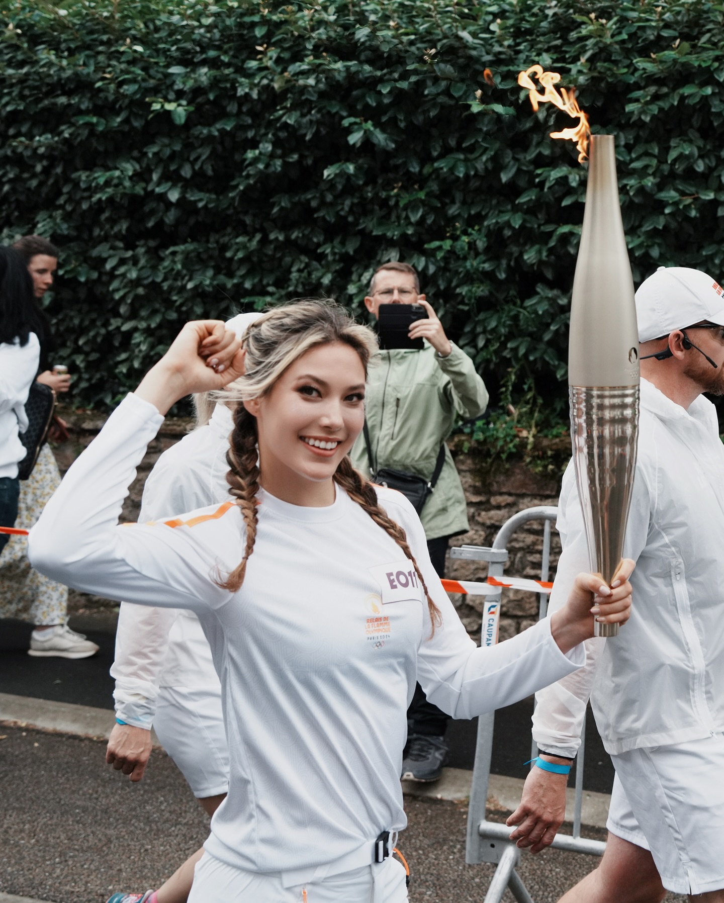 photo-by-eileen-on-june-05-2024-may-be-an-image-of-3-people-track-and-field-and-text-172302300408057120966-1723048245878-17230482460472088046737.jpg