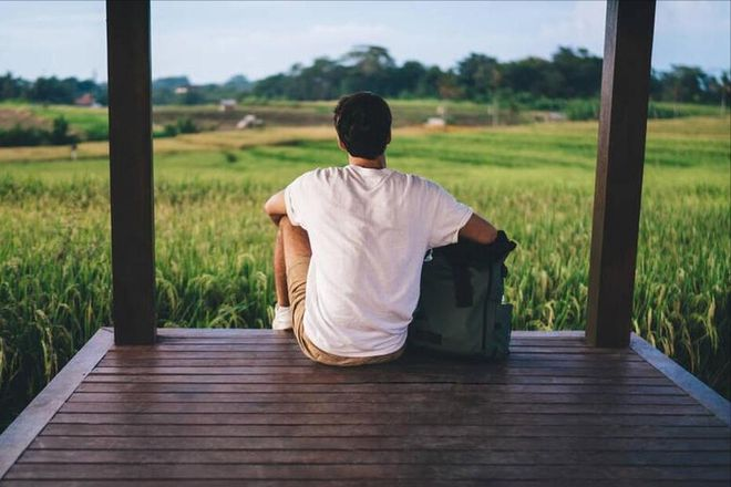 Bán mảnh đất 7 tỷ đồng để cho con tiền mua nhà, đến nơi, nghe được 1 câu nói của con trai, tôi quyết định mang tiền về- Ảnh 1.
