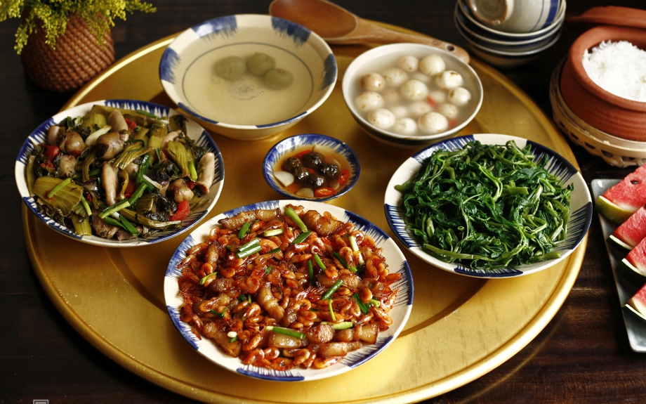 M&oacute;n rau 'quốc d&acirc;n' của người Việt lọt top 17 m&oacute;n x&agrave;o ngon nhất thế giới: Hạ mỡ m&aacute;u, ph&ograve;ng đột quỵ cực tốt