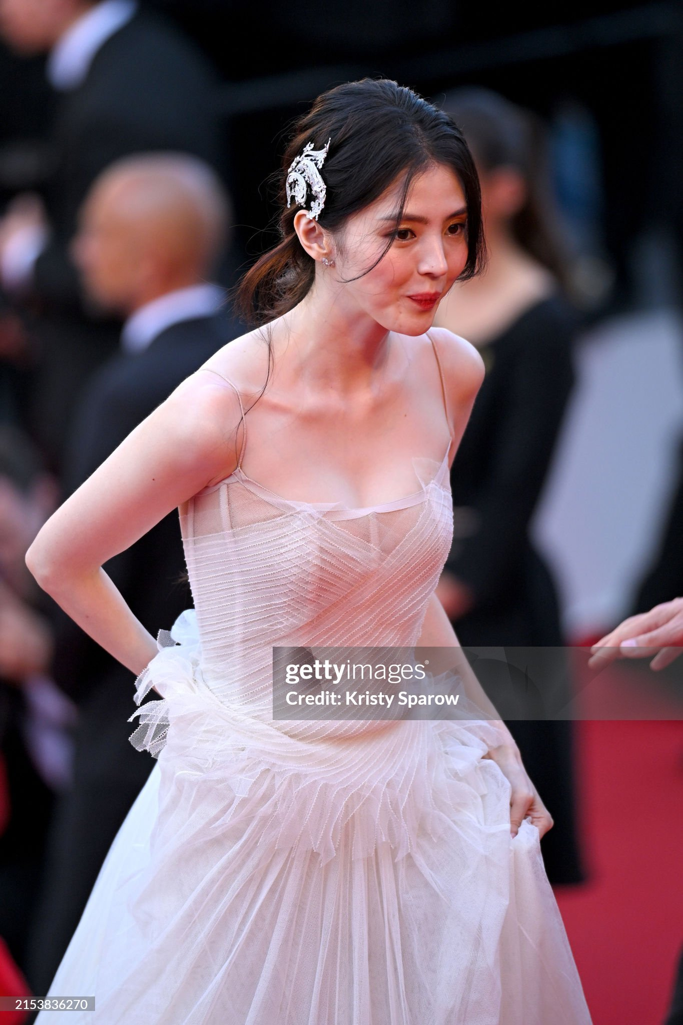 an-american-saga-red-carpet-the-77th-annual-cannes-film-festival-1723179656297603315880-1723187170213-1723187170347315739377.png