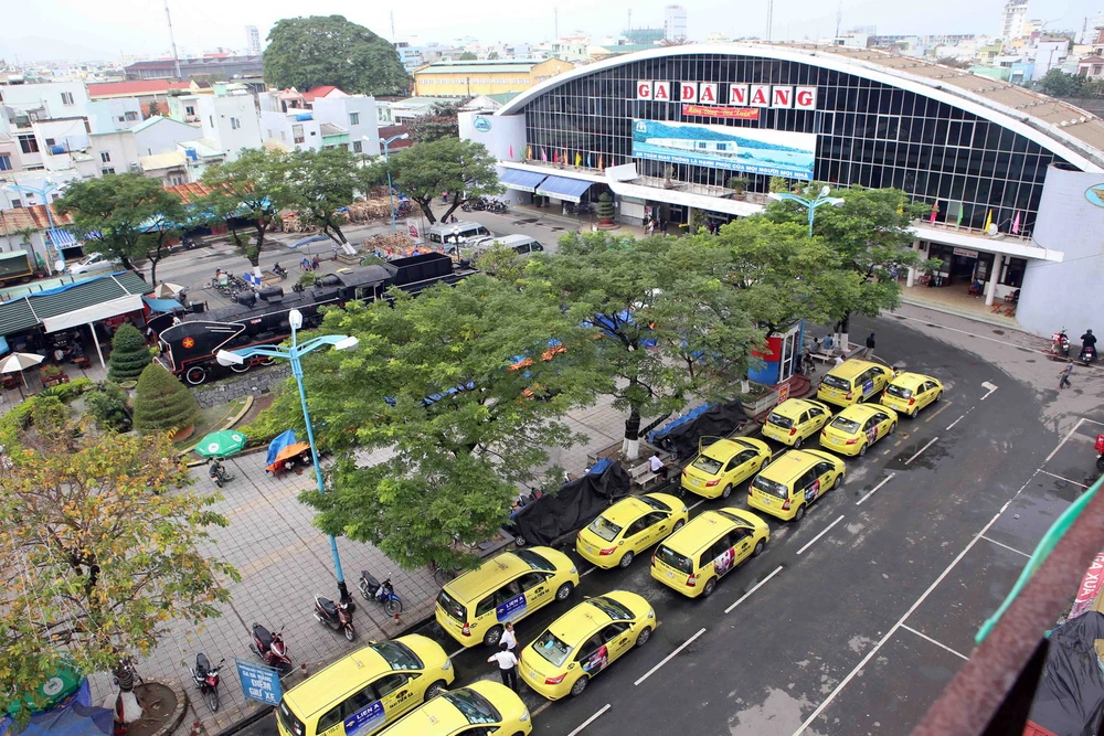 Nhà ga 122 năm tuổi ở &quot;đô thị Việt Nam đáng sống hàng đầu thế giới&quot; sẽ bị di dời thế nào? - Ảnh 2.