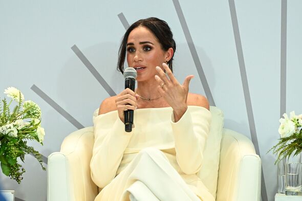 Meghan hối tiếc vì quyết định rời Hoàng gia Anh theo cách cay đắng nhất, để lại những nỗi đau và rạn nứt khó vãn hồi- Ảnh 1.