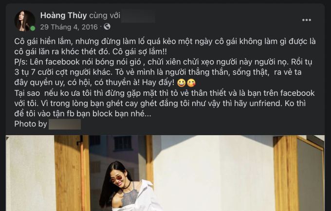 Màn &quot;tự vả&quot; của Hoàng Thùy - Ảnh 2.