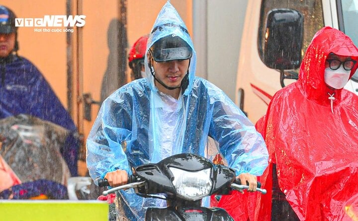 Ngày mai Bắc Bộ đón nắng, Tây Nguyên và Nam Bộ mưa to - Ảnh 1. Ngày mai Bắc Bộ đón nắng, Tây Nguyên và Nam Bộ mưa to - Ảnh 1.