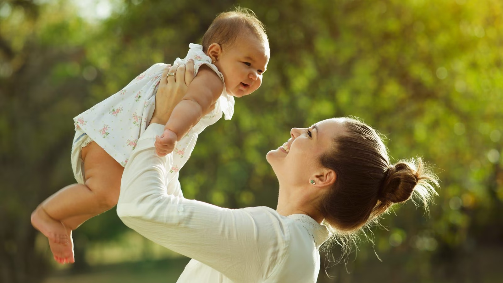 Nỗi lòng cha mẹ: “Tôi muốn làm bà nhưng con gái tôi không muốn sinh con”- Ảnh 1.