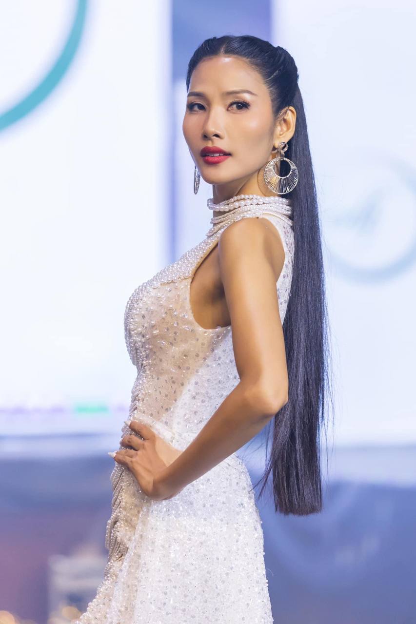 Đã có câu trả lời vì sao Hoàng Thùy không xứng đáng ngồi ghế giám khảo Miss Universe Vietnam- Ảnh 9.