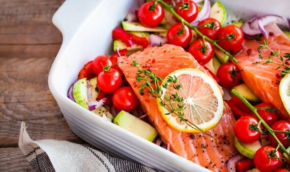 salmon-and-vegetables-4095110-17265713294621399678706.jpg