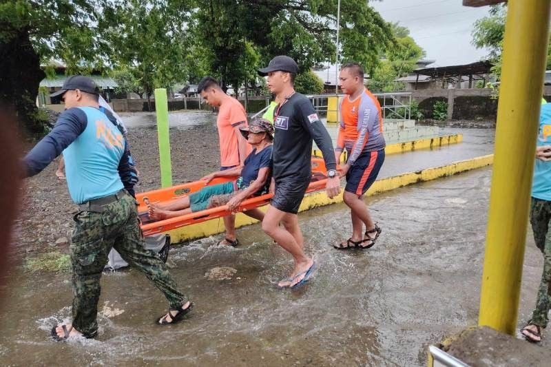 Hơn 20 người thiệt mạng do ảnh hưởng của gió mùa và bão ở Philippines - Ảnh 1.