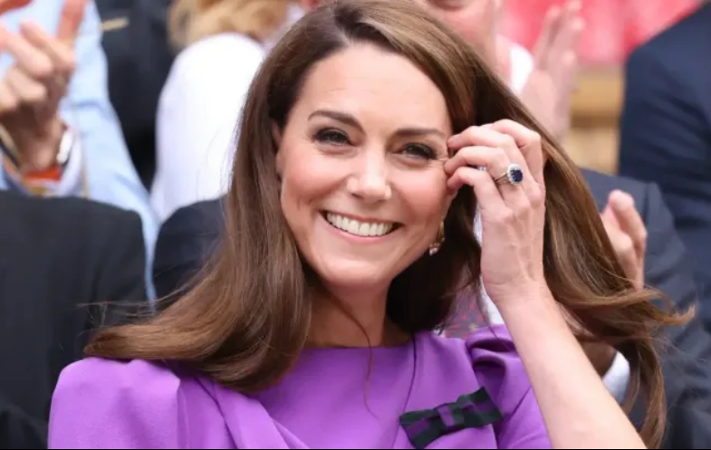 Công nương Kate Middleton trở lại làm việc sau hóa trị- Ảnh 1.