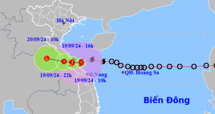 Chiều nay, bão số 4 đổ bộ đất liền Quảng Bình - Quảng Trị - Ảnh 1.